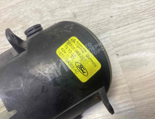 Фара противотуманная левая Ford Mondeo III 2000-2003  Ford Mondeo Mondeo III 2000-2003