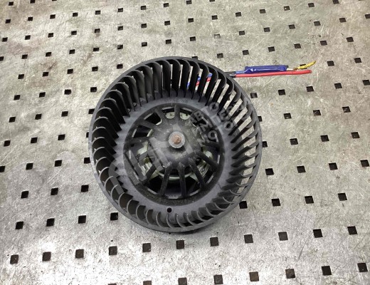 Моторчик печки Nissan Micra III (K12) 2002-2010  Nissan Micra Micra III (K12) 2002-2010