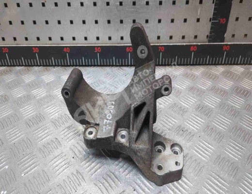Кронштейн компрессора кондиционера Chevrolet Aveo I (T200) 2003–2008  Chevrolet Aveo Aveo I (T200) 2003–2008