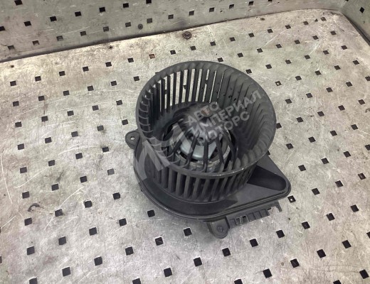 Моторчик печки Renault Scenic I (JA) 1999-2003 рестайлинг  Renault Scenic Scenic I (JA) 1999-2003 рестайлинг