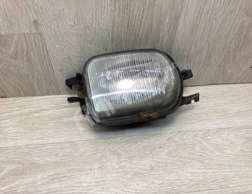 Фара противотуманная левая Mercedes C (W203) 2000-2004  Mercedes C C (W203) 2000-2004