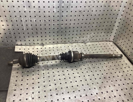 Полуось передняя правая (приводной вал, ШРУС) Peugeot 307 (3A/3H) 2005-2008 рестайлинг  Peugeot 307 307 (3A/3H) 2005-2008 рестайлинг