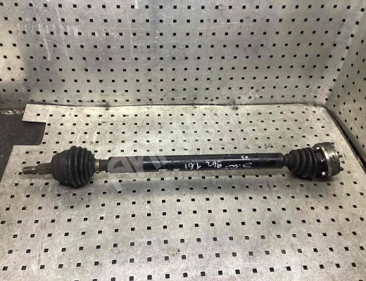 Полуось передняя правая (приводной вал, ШРУС) Skoda Octavia A4 Tour (1U) 1996-2010  Skoda Octavia Octavia A4 Tour (1U) 1996-2010