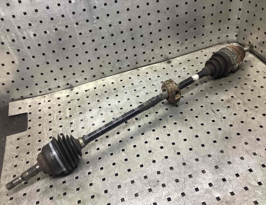 Полуось передняя правая (приводной вал, ШРУС) Opel Zafira A 1999-2003  Opel Zafira Zafira A 1999-2003