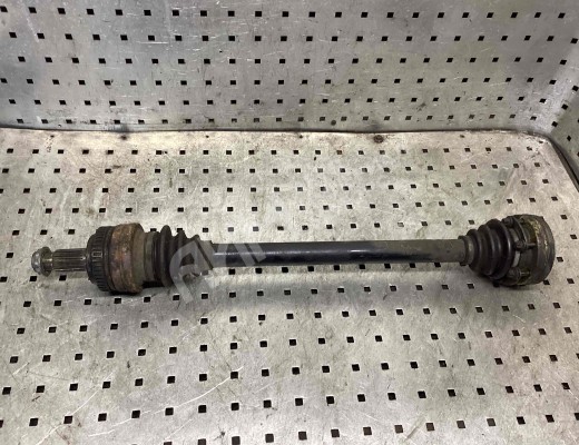 Полуось задняя (приводной вал, ШРУС) BMW 3-Series (E46) 2001-2005 рестайлинг  BMW 3-Series 3-Series (E46) 2001-2005 рестайлинг