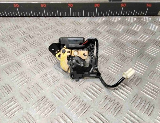Замок багажника Mazda Premacy I (CP) 1999-2005  Mazda Premacy Premacy I (CP) 1999-2005
