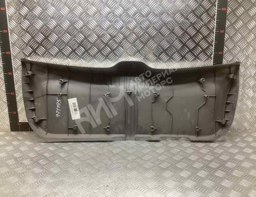 Обшивка крышки багажника Mazda 323F II (BA) 1994-1998  Mazda 323F 323F II (BA) 1994-1998