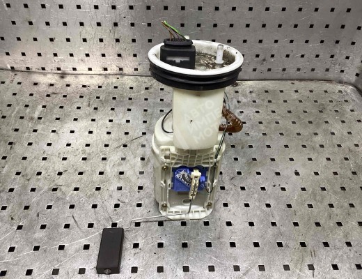 Насос топливный Volkswagen Passat B5 (3B) 1996-2000  Volkswagen Passat Passat B5 (3B) 1996-2000