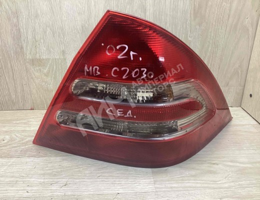 Фонарь задний правый Mercedes C (W203) 2000-2004  Mercedes C C (W203) 2000-2004
