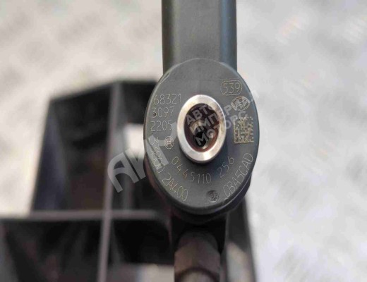 Форсунка Hyundai Matrix I (FC) 2005-2008 рестайлинг  Hyundai Matrix Matrix I (FC) 2005-2008 рестайлинг