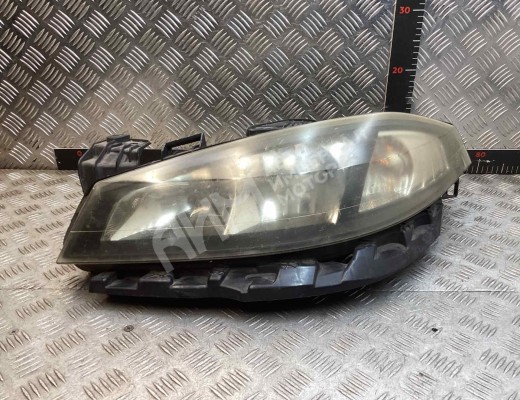 Фара левая Renault Laguna II (X74) 2005-2007 рестайлинг  Renault Laguna Laguna II (X74) 2005-2007 рестайлинг