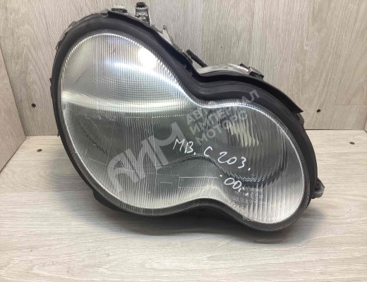 Фара правая Mercedes C (W203) 2000-2004  Mercedes C C (W203) 2000-2004