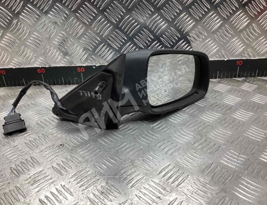 Зеркало наружное правое Skoda Octavia A4 Tour (1U) 2000-2010 рестайлинг  Skoda Octavia Octavia A4 Tour (1U) 2000-2010 рестайлинг