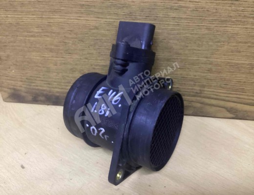 Расходомер воздуха BMW 3-Series (E46) 2001-2005 рестайлинг  BMW 3-Series 3-Series (E46) 2001-2005 рестайлинг