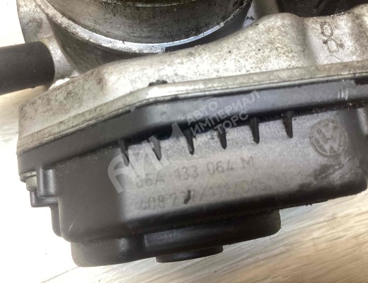 Заслонка дроссельная Audi A3 I (8L) 1996-2000  Audi A3 A3 I (8L) 1996-2000