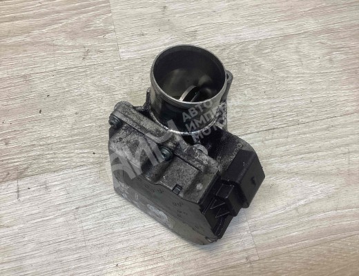 Заслонка дроссельная Renault Laguna II (X74) 2001-2005  Renault Laguna Laguna II (X74) 2001-2005