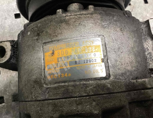 Компрессор кондиционера Audi A4 B5 (8D) 1999-2001 рестайлинг  Audi A4 A4 B5 (8D) 1999-2001 рестайлинг