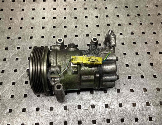 Компрессор кондиционера Citroen X. Picasso (N68) 1999-2010  Citroen Xsara Picasso X. Picasso (N68) 1999-2010