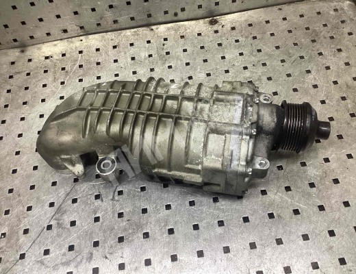 Нагнетатель воздуха (компрессор) Mercedes C (W203) 2004-2007 рестайлинг  Mercedes C C (W203) 2004-2007 рестайлинг