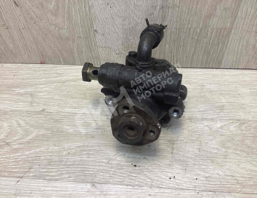 Насос гидроусилителя руля Audi A3 I (8L) 1996-2000  Audi A3 A3 I (8L) 1996-2000