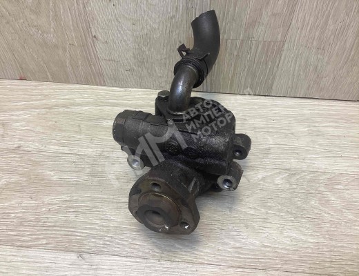 Насос гидроусилителя руля Skoda Octavia A4 Tour (1U) 1996-2010  Skoda Octavia Octavia A4 Tour (1U) 1996-2010