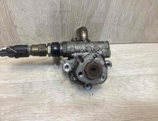 Насос гидроусилителя руля Volkswagen Golf IV (1J) 1997-2004  Volkswagen Golf Golf IV (1J) 1997-2004