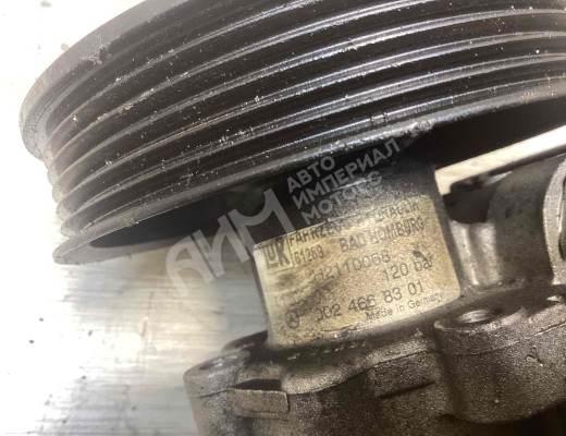 Насос гидроусилителя руля Mercedes C (W203) 2000-2004  Mercedes C C (W203) 2000-2004