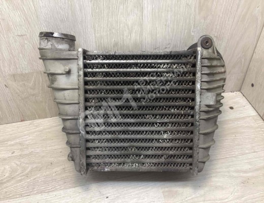 Интеркулер Audi A3 I (8L) 1996-2000  Audi A3 A3 I (8L) 1996-2000