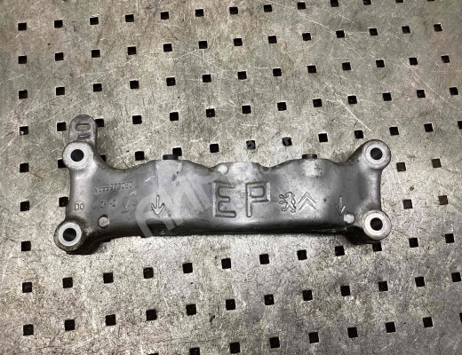 Кронштейн двигателя Peugeot 308 (T7) 2007-2015  Peugeot 308 308 (T7) 2007-2015