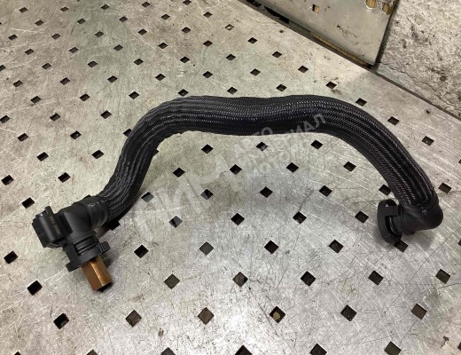 Патрубок вентиляции картера Peugeot 308 (T7) 2007-2015  Peugeot 308 308 (T7) 2007-2015