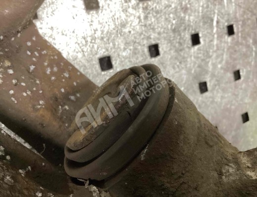 Суппорт задний правый Volkswagen Golf V (1K) 2004-2009  Volkswagen Golf Golf V (1K) 2004-2009