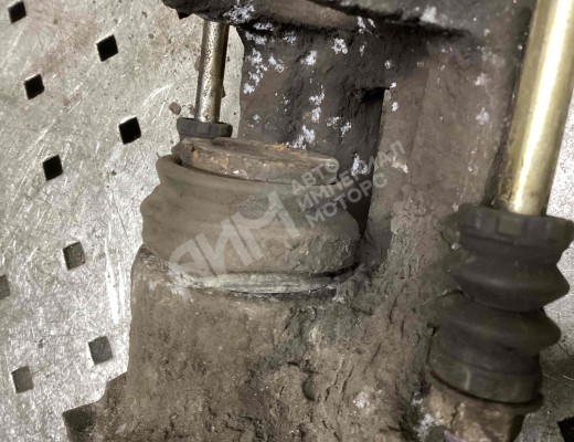 Суппорт задний правый Volkswagen Passat B5 (3B) 1996-2000  Volkswagen Passat Passat B5 (3B) 1996-2000