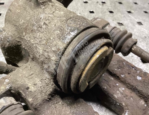Суппорт задний правый Audi A3 I (8L) 1996-2000  Audi A3 A3 I (8L) 1996-2000