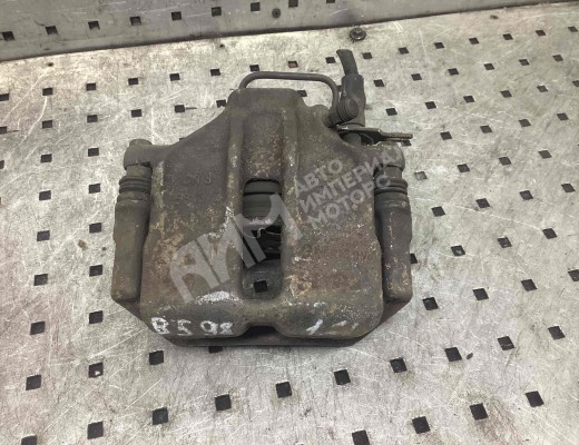 Суппорт передний правый Volkswagen Passat B5 (3B) 1996-2000  Volkswagen Passat Passat B5 (3B) 1996-2000