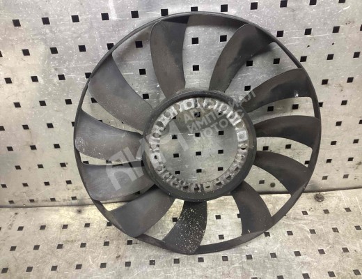 Крыльчатка вискомуфты Volkswagen Passat B5+ (3B) 2000-2005 рестайлинг  Volkswagen Passat Passat B5+ (3B) 2000-2005 рестайлинг