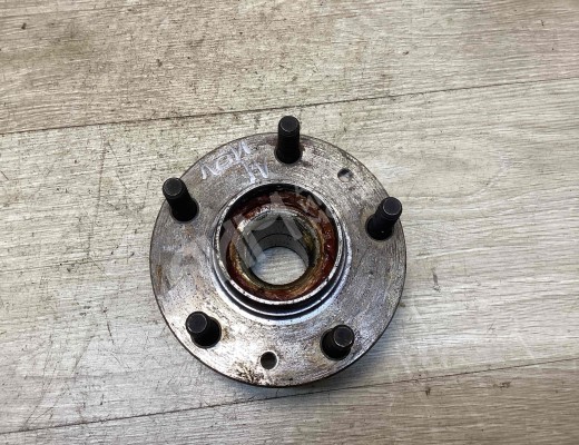 Ступица задняя Mazda MPV II (LW) 1999-2006  Mazda MPV MPV II (LW) 1999-2006