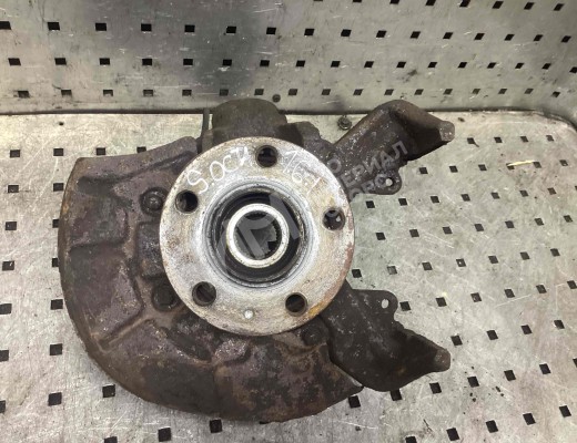 Ступица передняя правая Skoda Octavia A4 Tour (1U) 1996-2010  Skoda Octavia Octavia A4 Tour (1U) 1996-2010