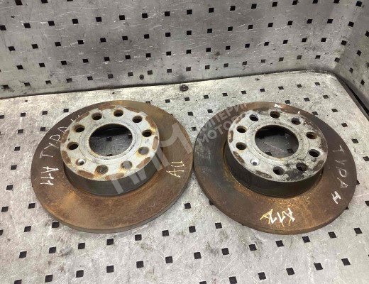 Диск тормозной задний Volkswagen Touran I (1T) 2003-2006  Volkswagen Touran Touran I (1T) 2003-2006