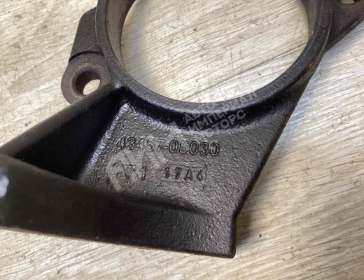 Кронштейн полуоси Toyota Avensis II (T250) 2003-2008  Toyota Avensis Avensis II (T250) 2003-2008
