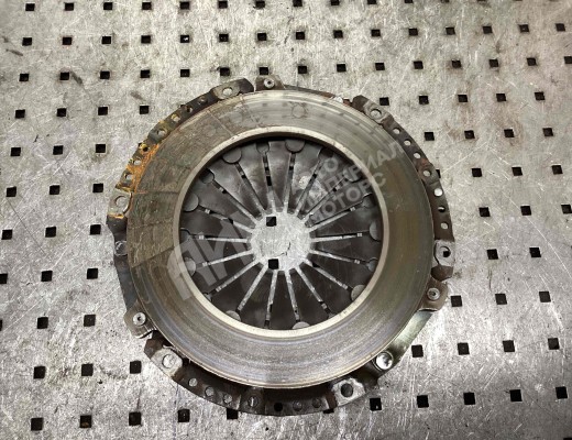 Корзина сцепления Chrysler Voyager IV (RG) 2001-2008  Chrysler Voyager Voyager IV (RG) 2001-2008