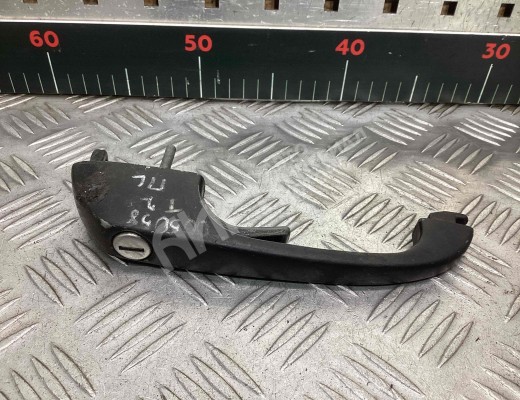 Ручка наружная передняя левая Volkswagen Transporter T3 1980-1992  Volkswagen Transporter Transporter T3 1980-1992