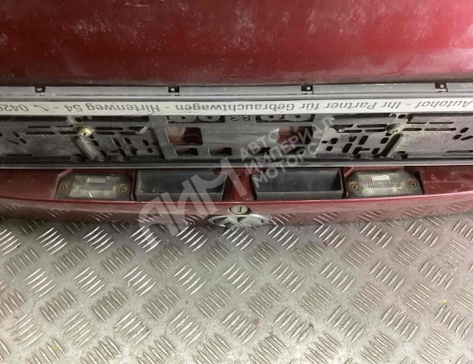 Крышка багажника (дверь 3-5) Volkswagen Passat B5 (3B) 1996-2000  Volkswagen Passat Passat B5 (3B) 1996-2000