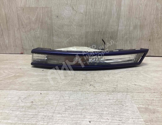 Поворотник левый Volkswagen Passat B6 (3C) 2005-2010  Volkswagen Passat Passat B6 (3C) 2005-2010