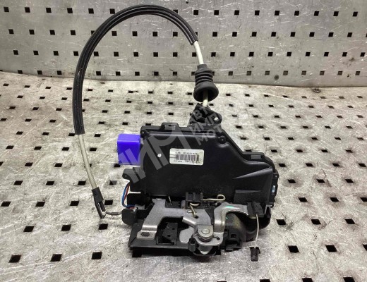 Замок двери передней левой Volkswagen Phaeton (3D) 2002-2016  Volkswagen Phaeton Phaeton (3D) 2002-2016