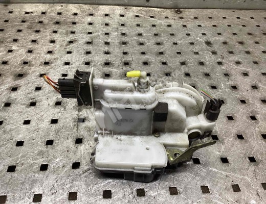 Замок двери передней левой Volkswagen Golf III (1H) 1991-1997  Volkswagen Golf Golf III (1H) 1991-1997