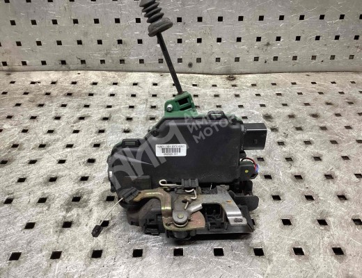 Замок двери передней правой Volkswagen Golf IV (1J) 1997-2004  Volkswagen Golf Golf IV (1J) 1997-2004