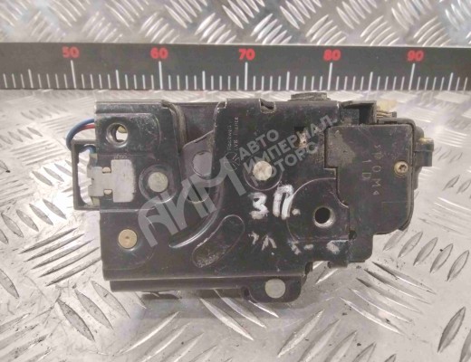 Замок двери задней правой Volkswagen Passat B5 (3B) 1996-2000  Volkswagen Passat Passat B5 (3B) 1996-2000