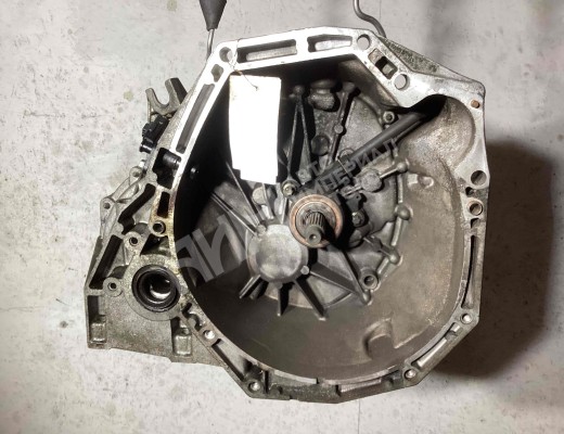 КПП механическая (МКПП) 6-ступенчатая Renault Scenic II (JM) 2003-2006  Renault Scenic Scenic II (JM) 2003-2006