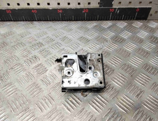 Замок двери передней правой Audi 100 C4 (4A) 1990-1995  Audi 100 100 C4 (4A) 1990-1995