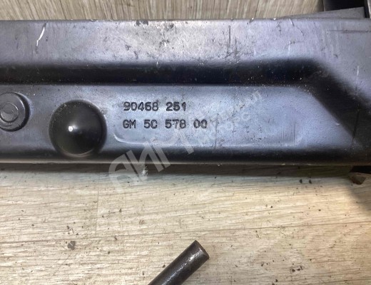 Домкрат Opel Omega B 1994-1999  Opel Omega Omega B 1994-1999